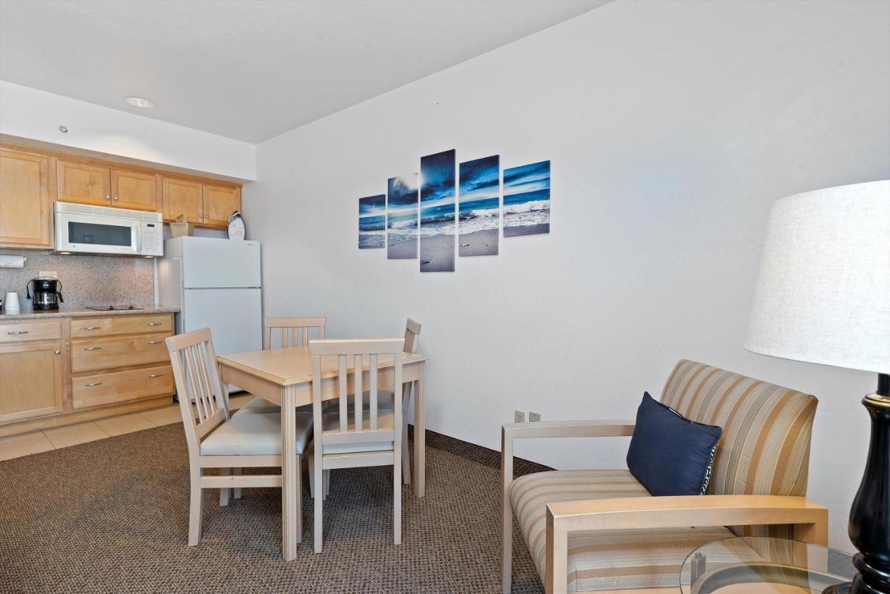 Beach House Inn & Suites Пизмоу Бийч Екстериор снимка