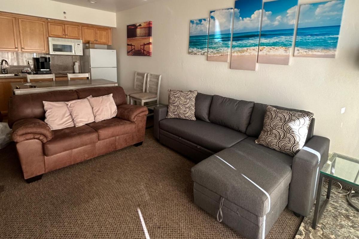 Beach House Inn & Suites Пизмоу Бийч Екстериор снимка